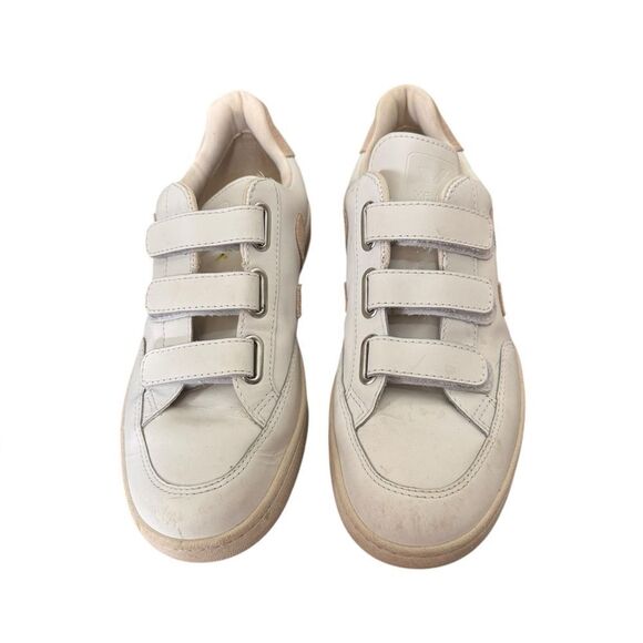 Veja ChromeFree Recife Sneakers in white womens 10 - Picture 3 of 9